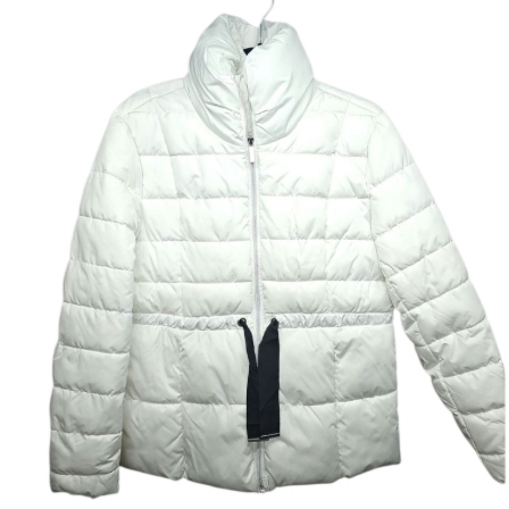 Womans White Puff Coat Jacket Size Large NWT
